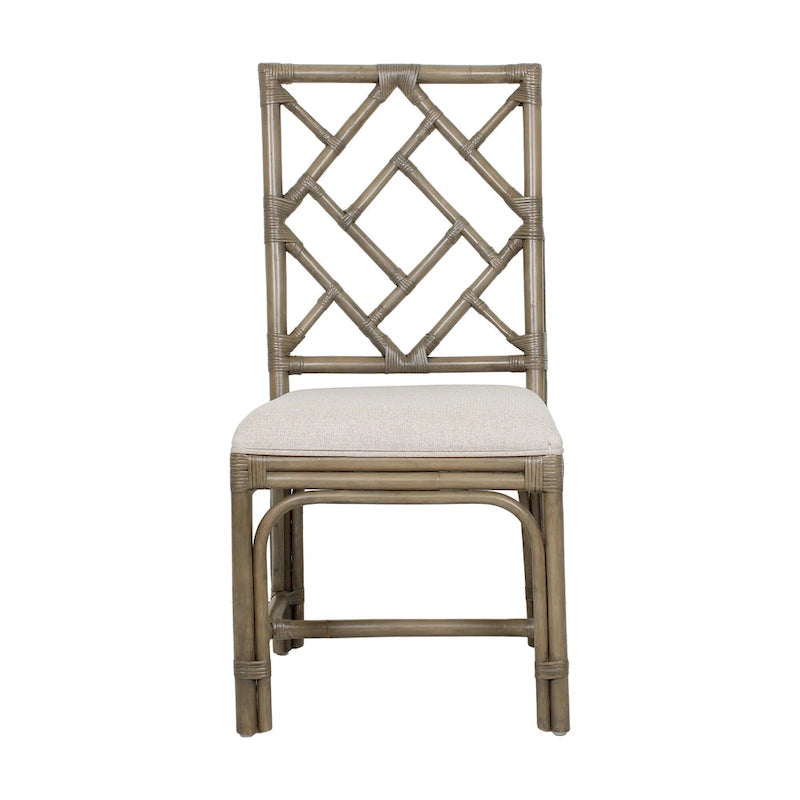 Chaise de salle à manger Chippendale coussinée en rotin tressé à la main blanc gris